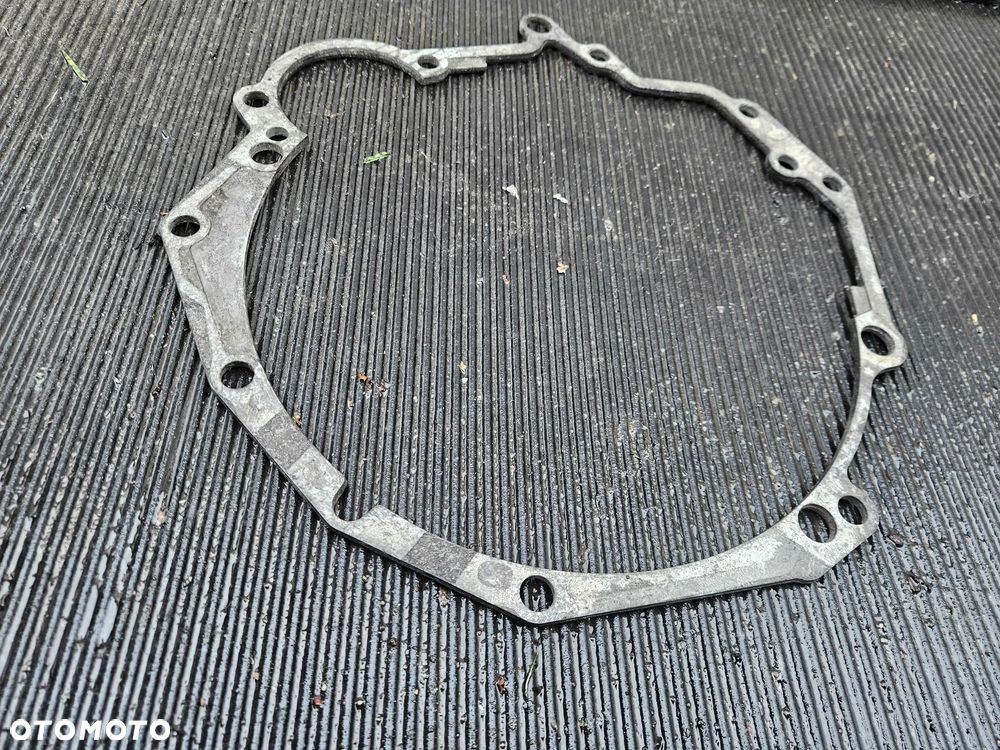 Dystans Blacha 01E103551B 01E103551CFlansza Kołnierz Skrzynia Biegow Silnik Audi A4 B6 B7 A6 C5 VW - 11