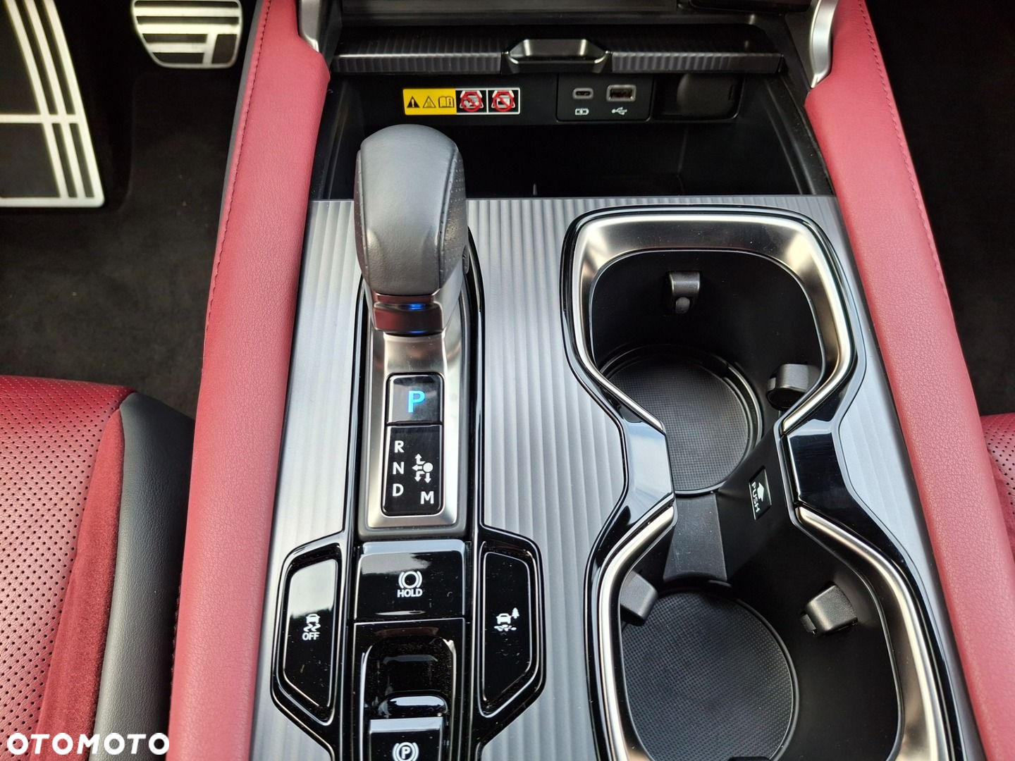 Lexus RX - 14