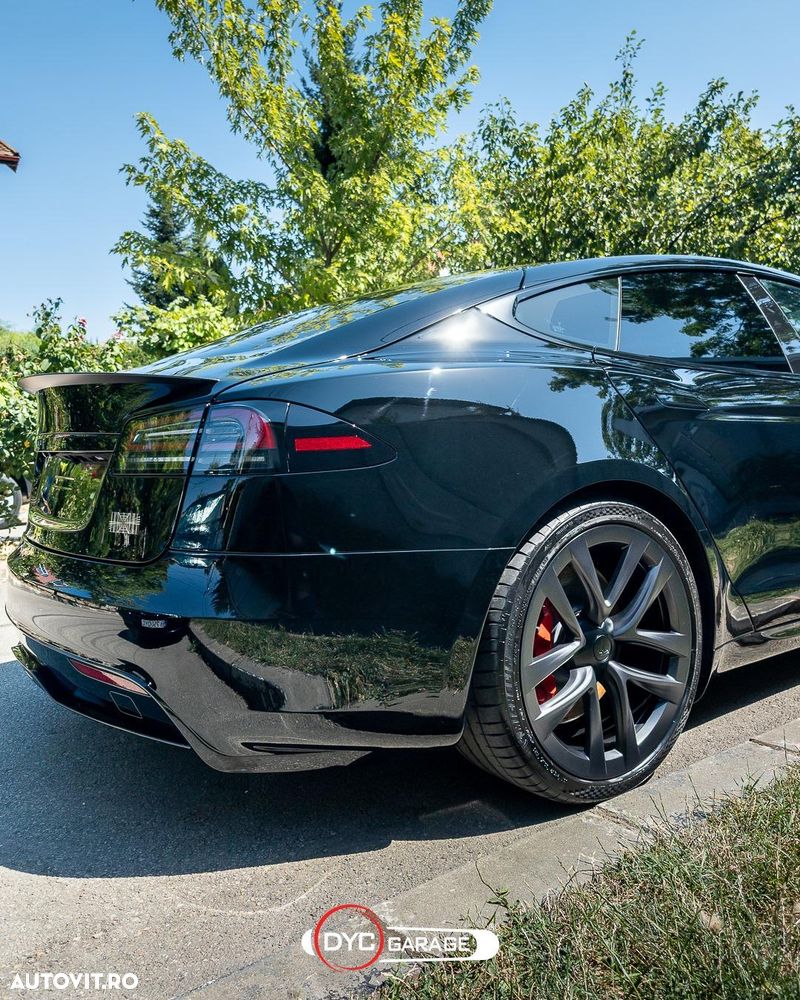 Tesla Model S Plaid - 3