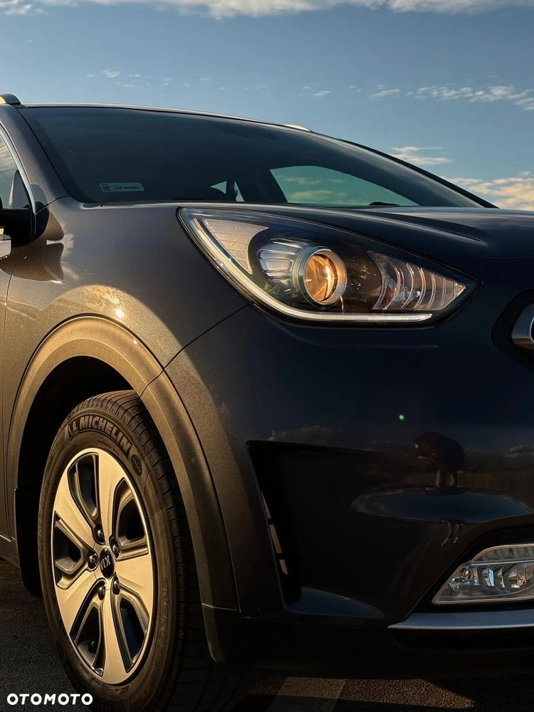 Kia Niro 1.6 GDI Hybrid L - 3