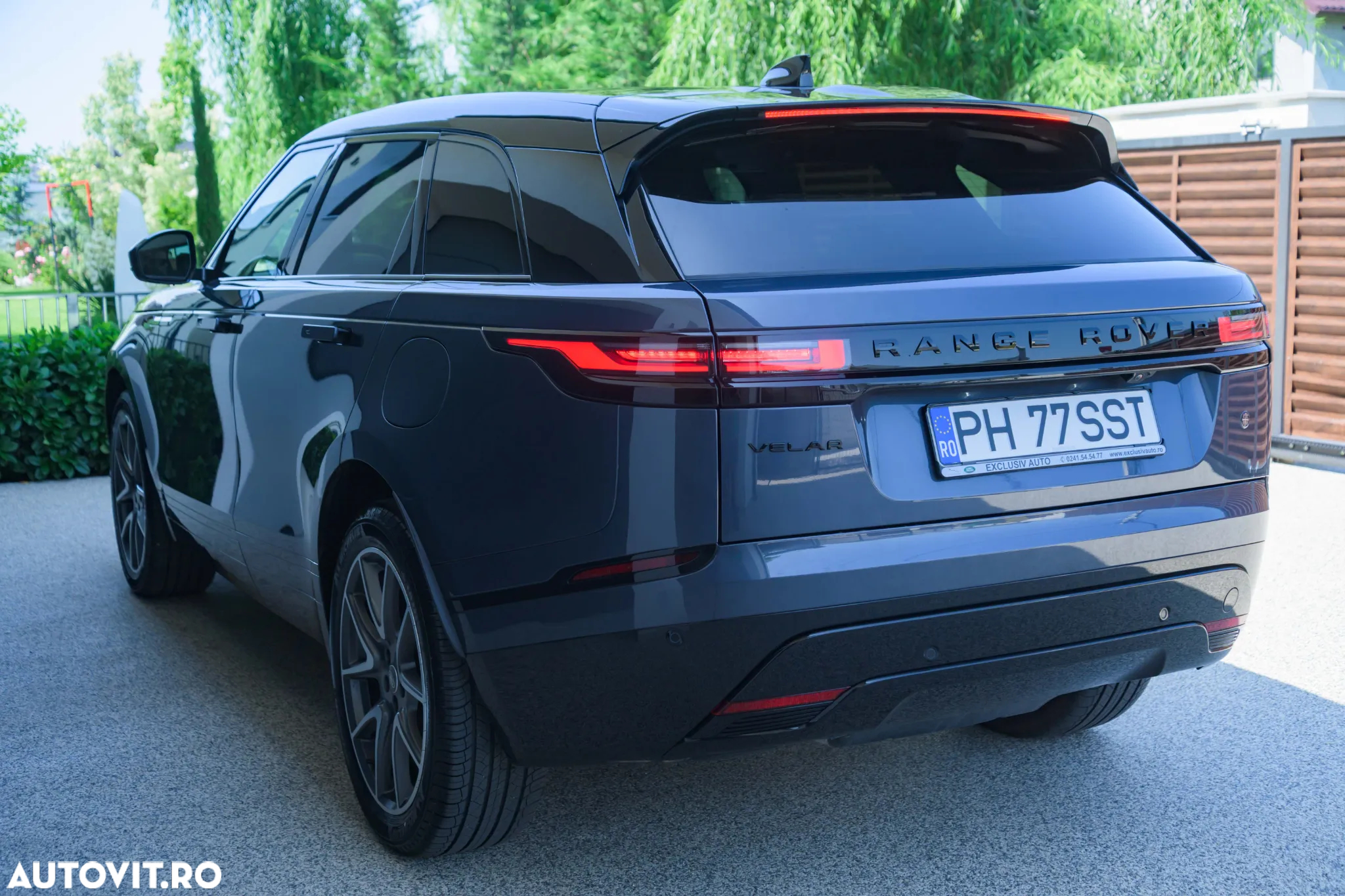 Land Rover Range Rover Velar R-Dynamic 2.0 P400e PHEV HSE - 12
