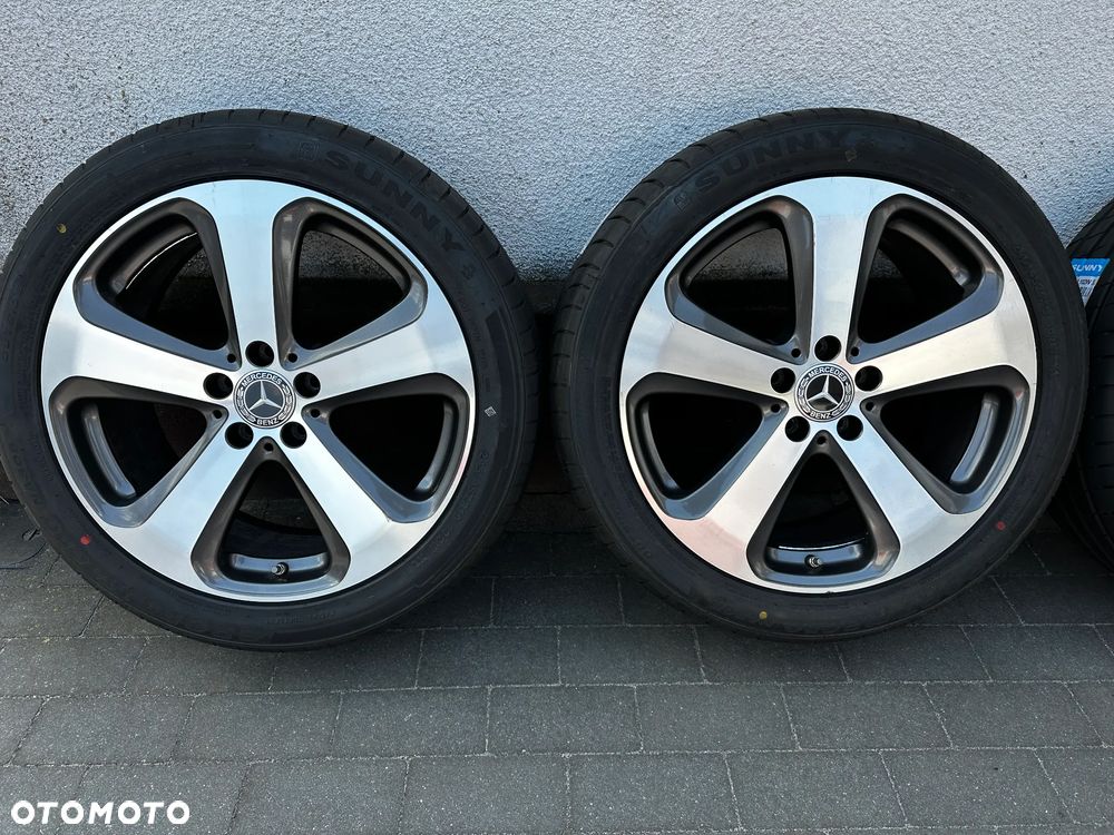 245 45 19 / MERCEDES GLC W253 A253 A254 W254 X253 POLECAM - 3