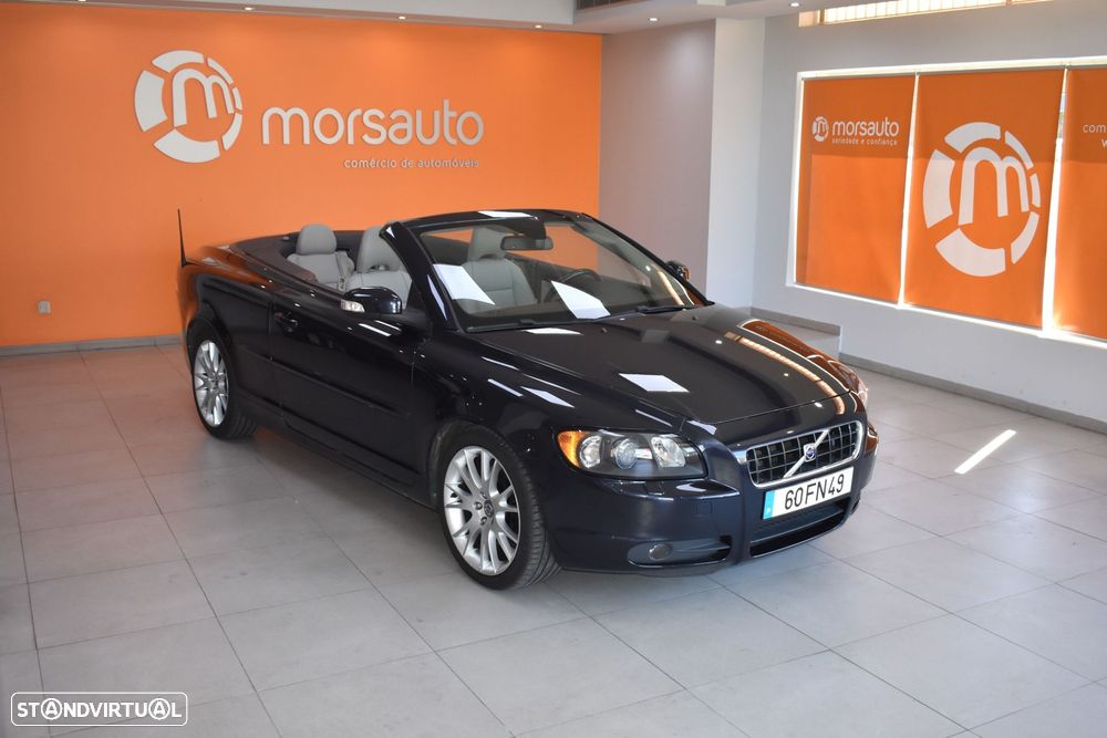 Volvo C70 2.4 D5 Momentum - 25