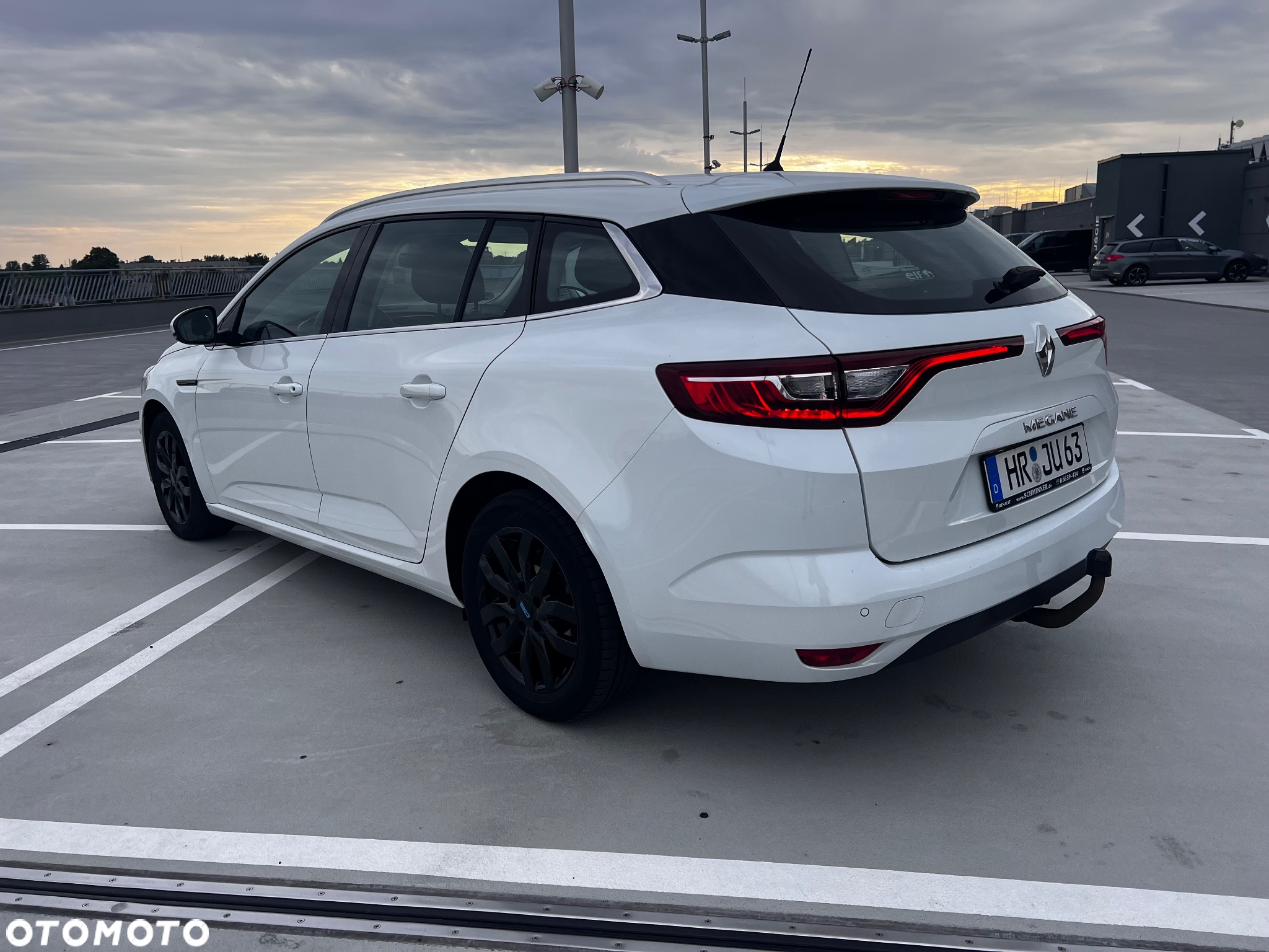 Renault Megane 1.5 dCi Business - 5