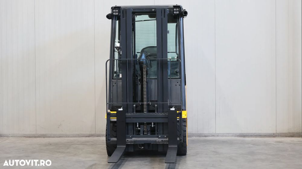 Jungheinrich TFG 320s - 7