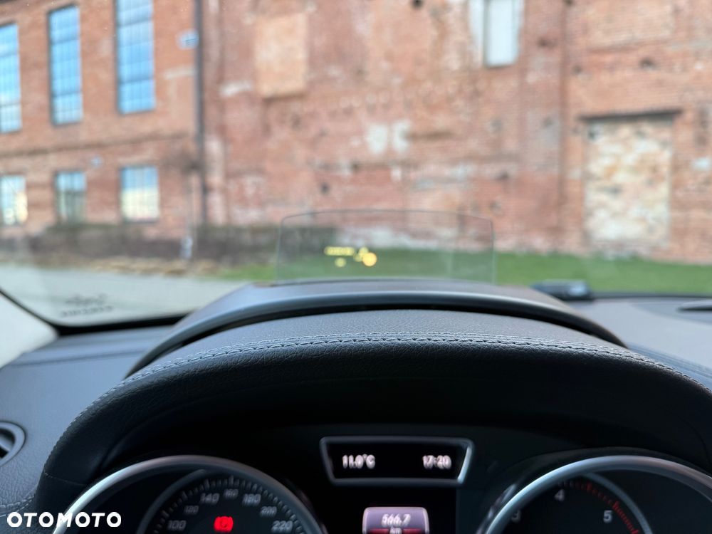 Mercedes-Benz GLS 350 d 4-Matic - 13