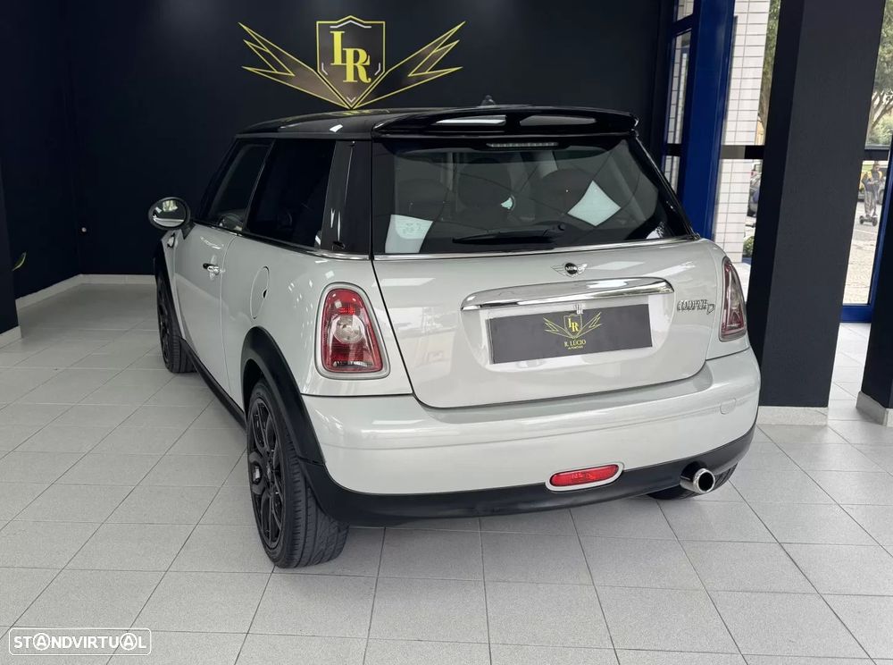 MINI 3 Portas Cooper D - 8