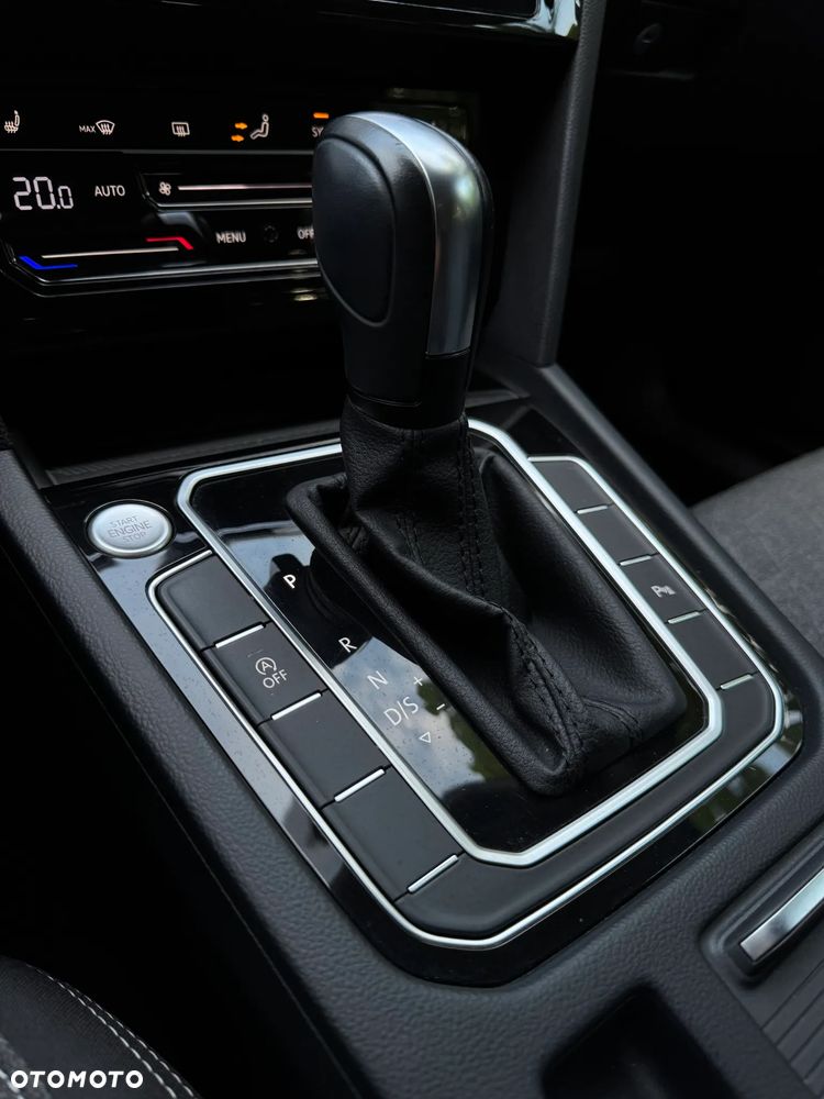 Volkswagen Passat 1.5 TSI EVO Business DSG - 17