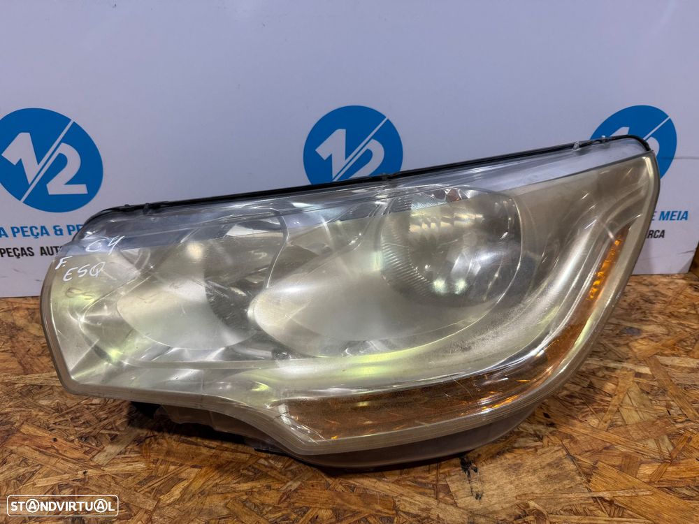 Farol esquerdo Citroen  C4 - 1