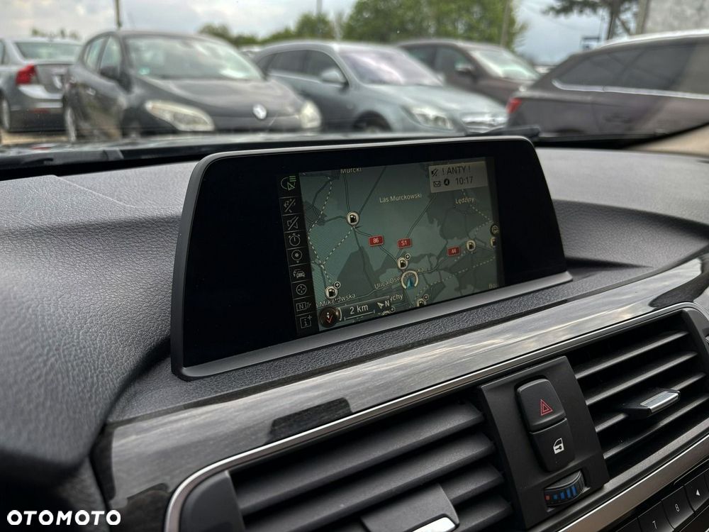 BMW Seria 3 - 16