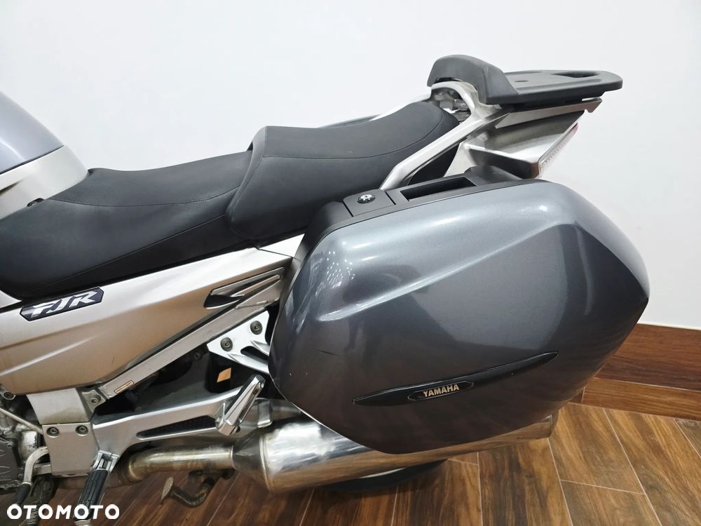 Yamaha FJR - 15