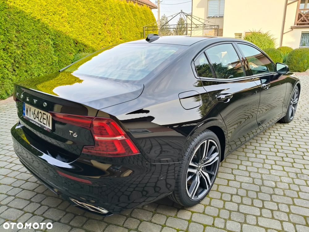 Volvo S60 T6 AWD R-Design - 5