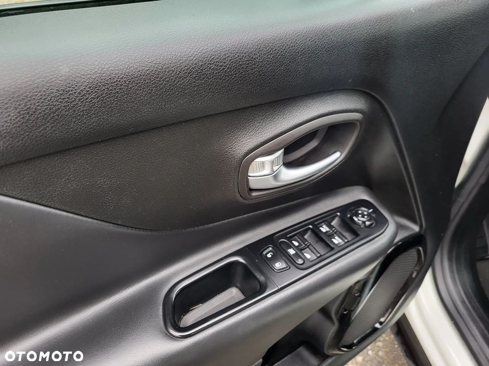 Jeep Renegade 1.6 MultiJet DSG Business Line - 7