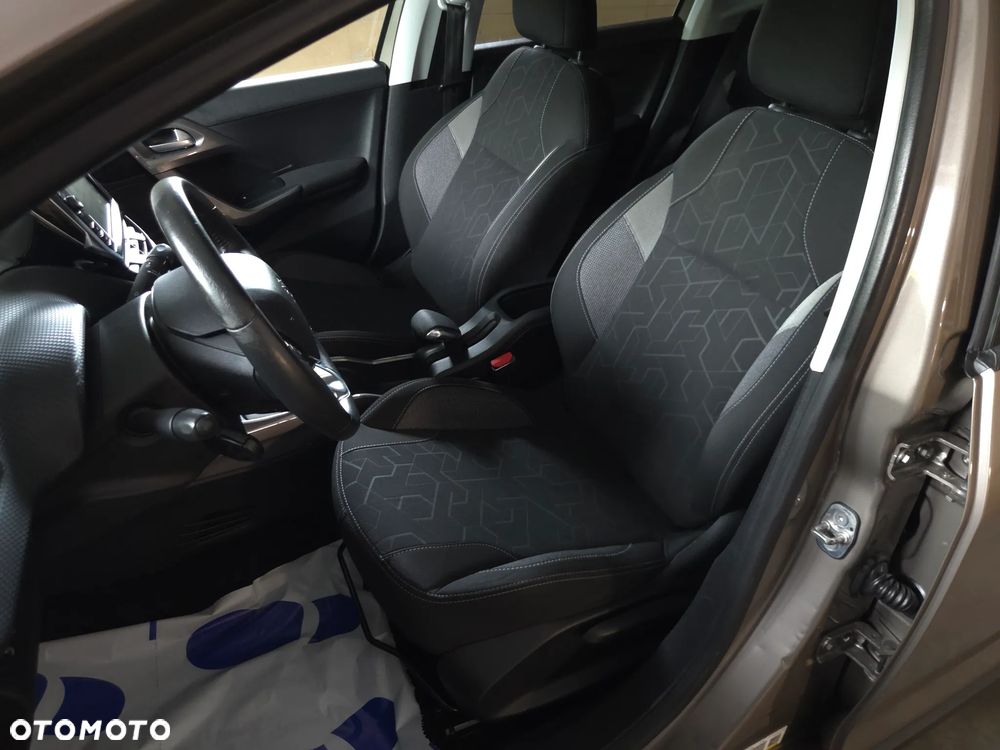 Peugeot 2008 82 VTI Active - 5