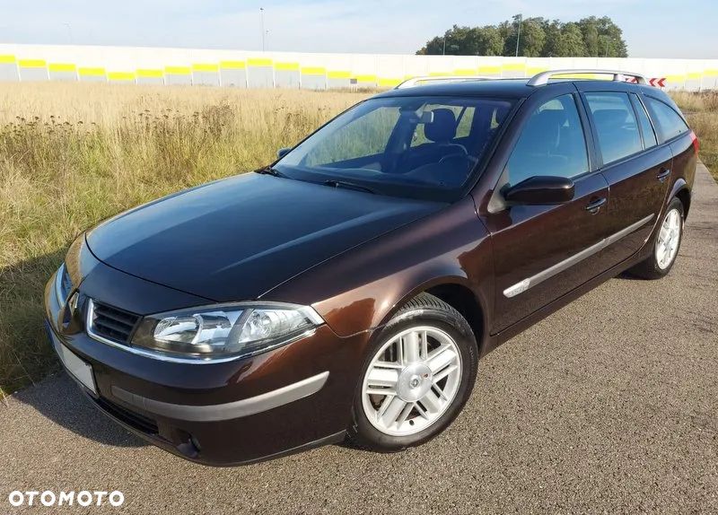 Renault Laguna - 1