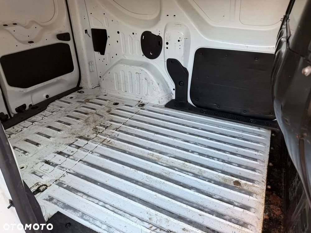 Dacia Dokker 1.6 SCe Access - 19