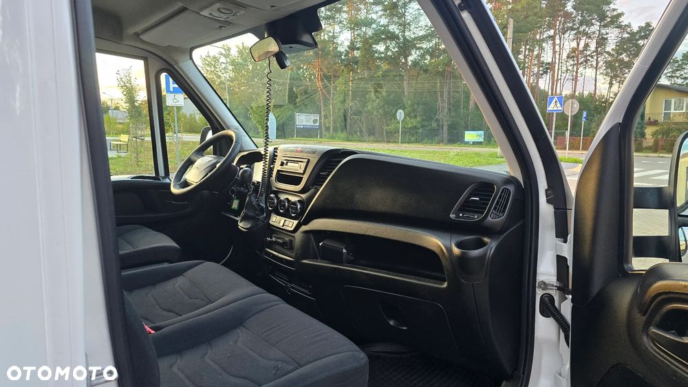 Iveco IVECO DAILY 50C15 35C15 ❗❗3.0 150KM / KONTENER 5.5M / 4.75 MAX / 12 EP / BLIŹNIAK / KONTENER POD MEBLE / WEBASTO / PODUSZKI / SALON POLSKA / 1WŁ / LAWETA / IZOTERMA  ❗❗ - 26