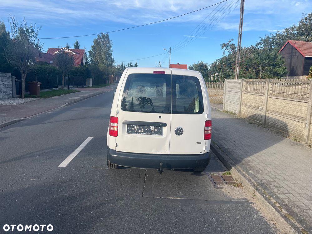 Volkswagen Caddy - 4