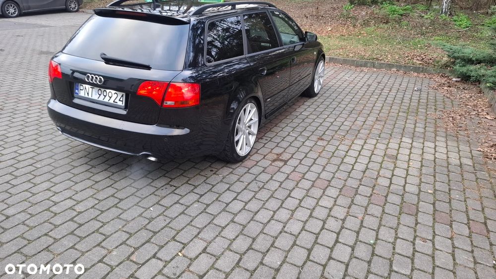 Audi A4 Avant 2.0 TDI Quattro - 6