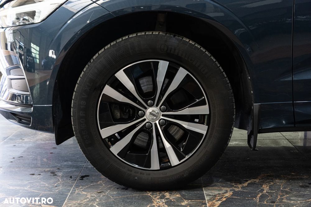 Volvo XC 60 D4 Momentum - 9