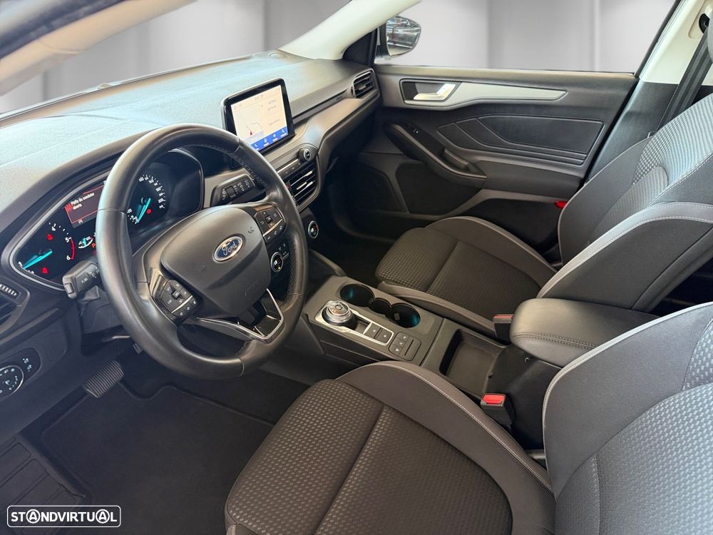 Ford Focus 1.5 TDCi ECOBlue Active Aut. - 6
