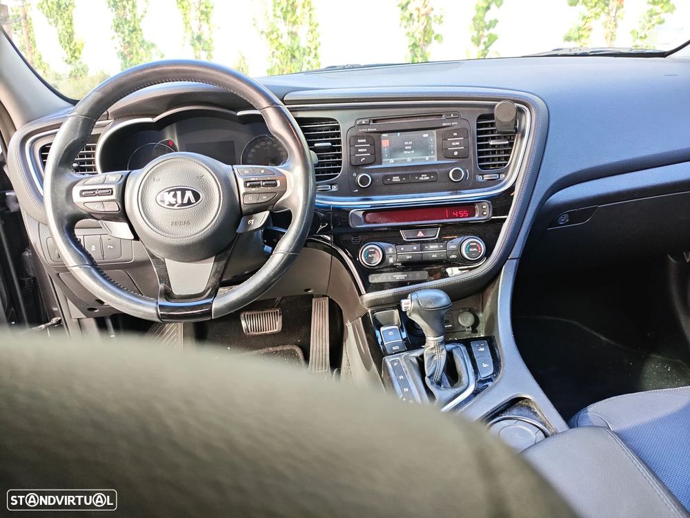 Kia Optima 1.7 CRDi TX Top Aut. — fotografia 6