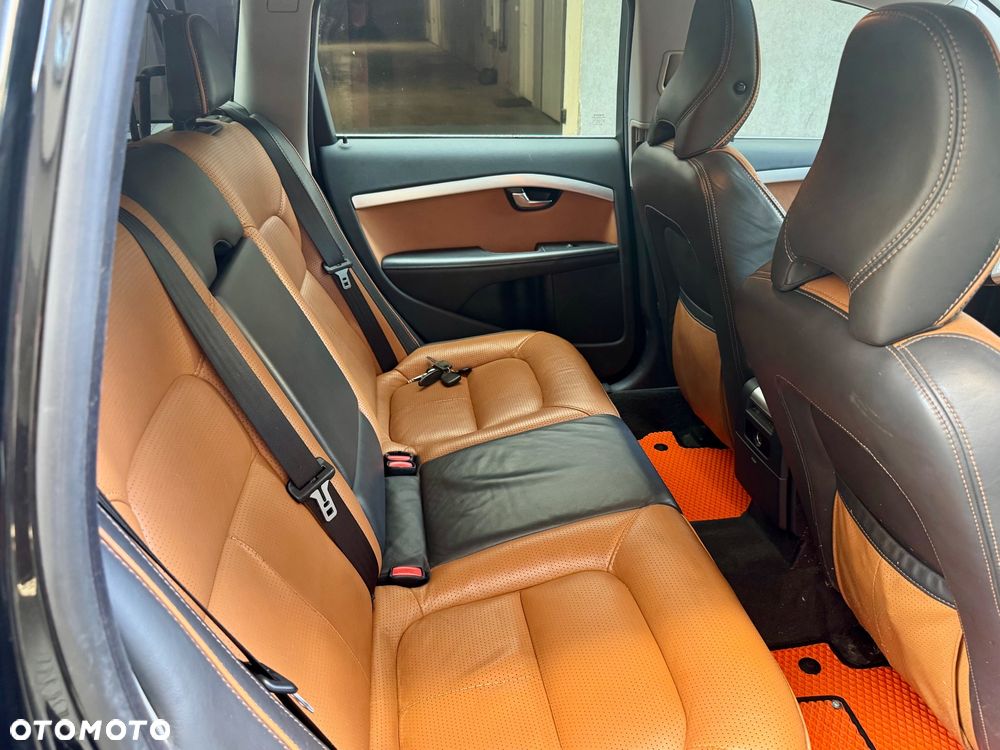 Volvo XC 70 - 34