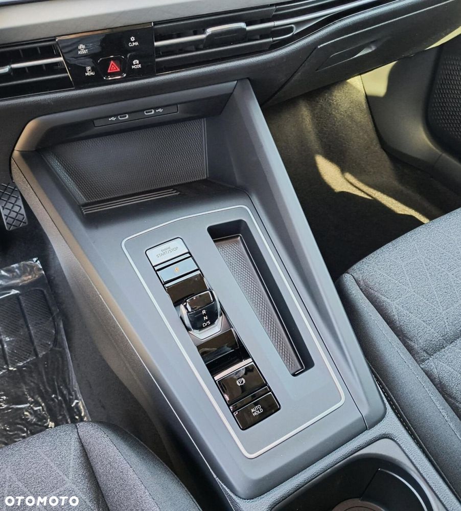 Volkswagen Golf - 20
