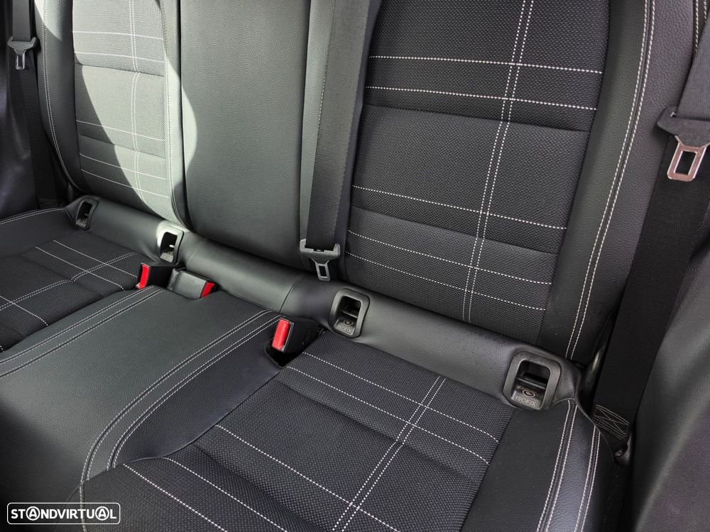 Mercedes-Benz GLA 200 CDI Urban Aut. - 16