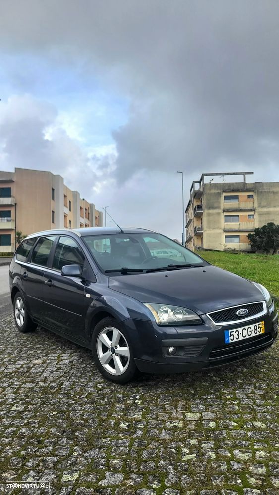 Ford Focus SW 1.6 TDCi Ghia - 1