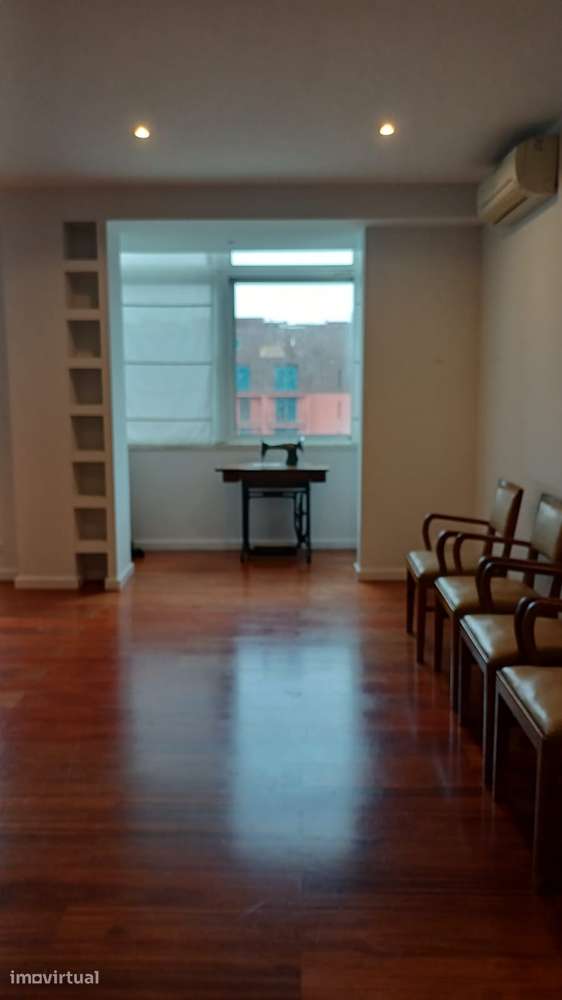 Apartamento T3 Bairro de São Miguel - Alvalade - Grande imagem: 4/23