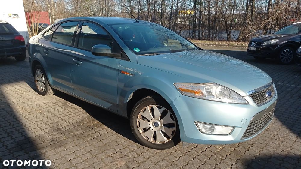 Ford Mondeo 1.6 Titanium - 27