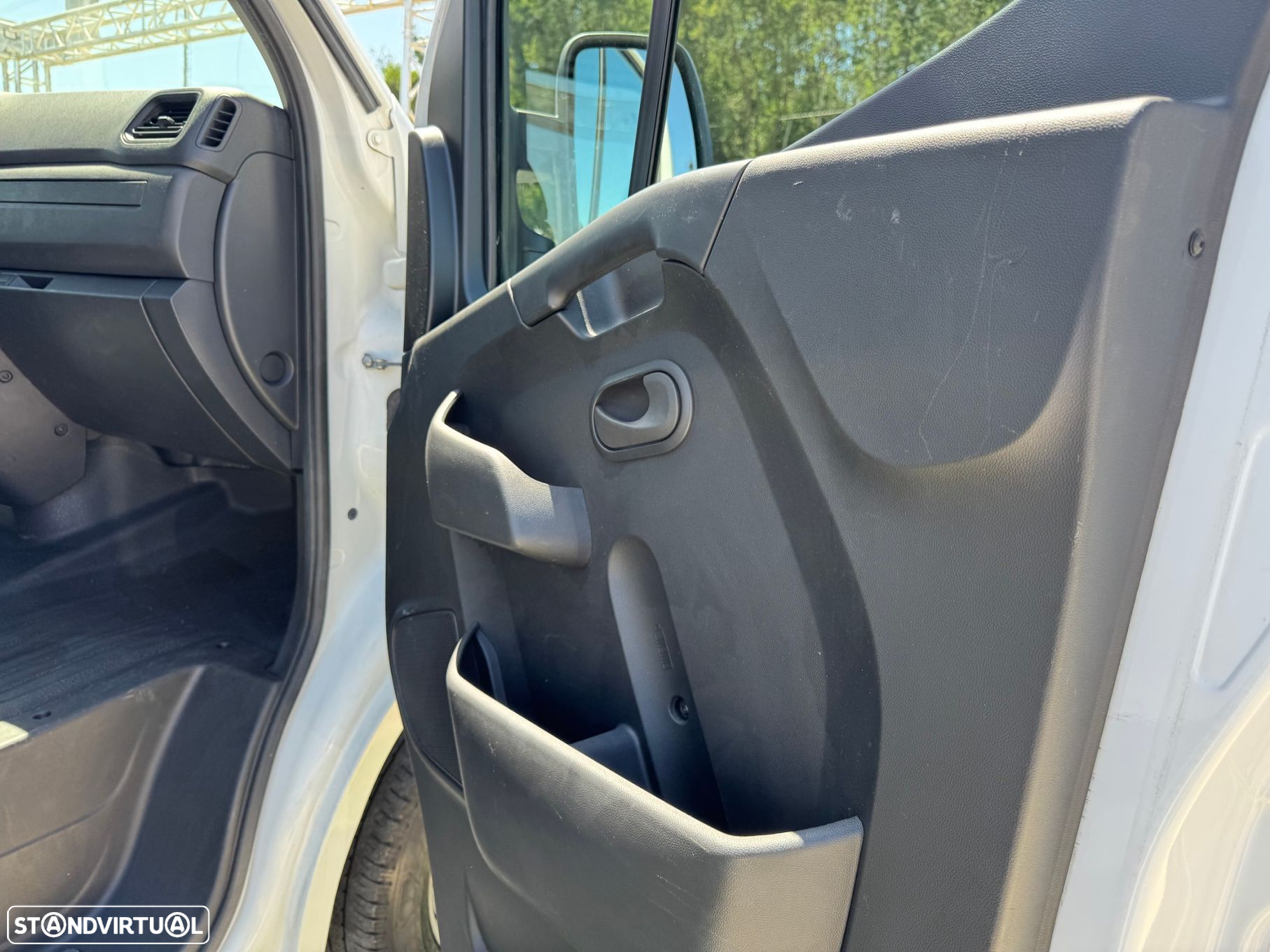 Renault Master 2.3 dCi L2H2 3.5T - 20