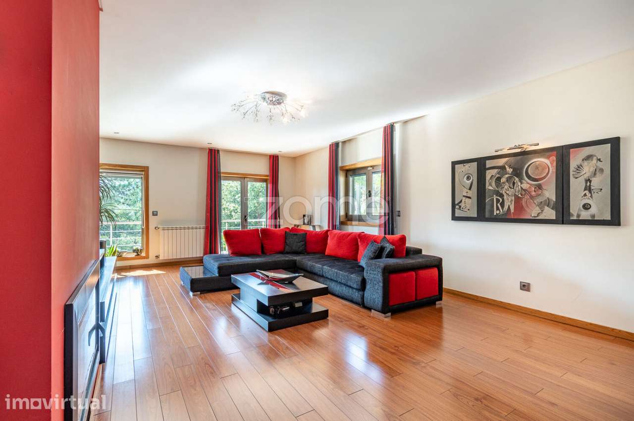 Moradia T3+1 com Piscina e Terreno 1450m2 I Távora - Arcos de Valde...