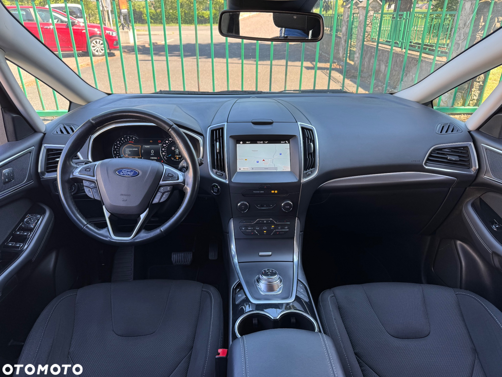 Ford S-Max - 23