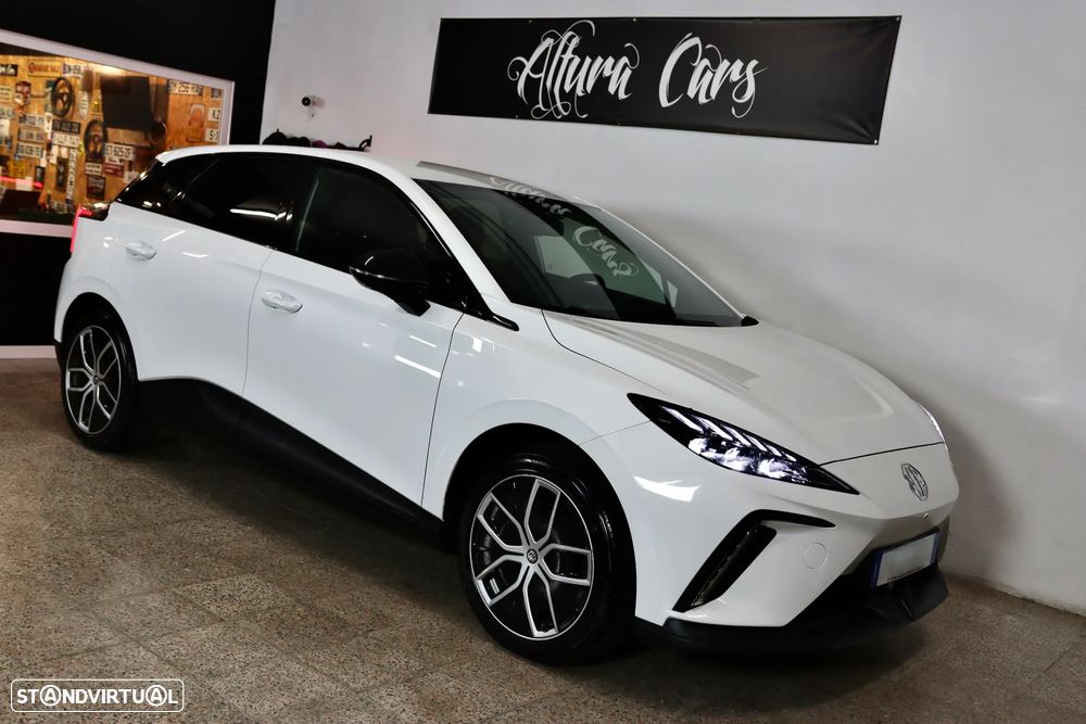 MG MG4 4 Luxury 64 kWh - 30