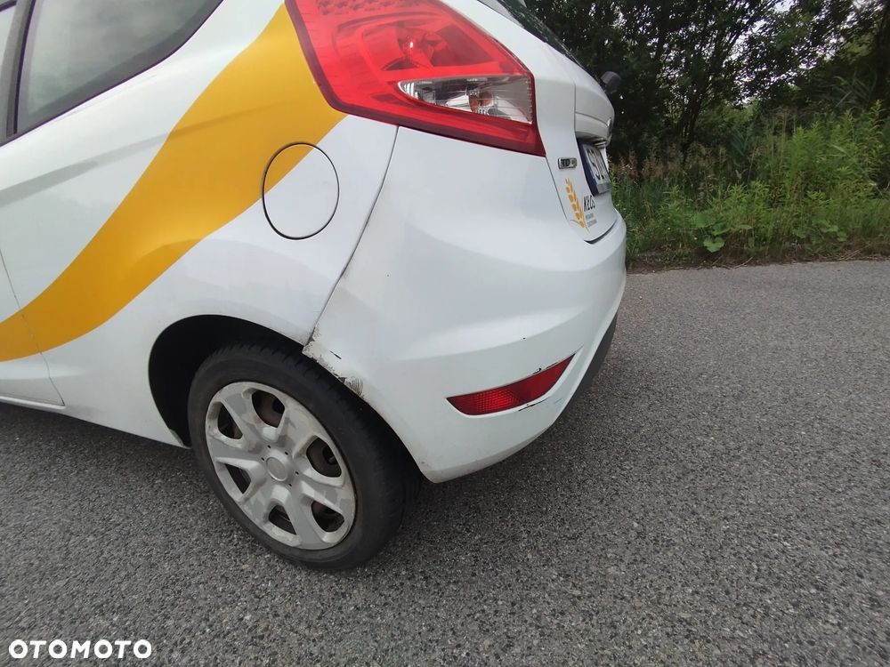 Ford Fiesta VAN - 9