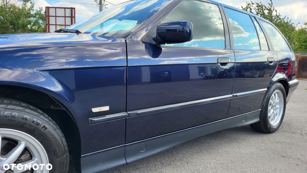 BMW Seria 3 316i - 8
