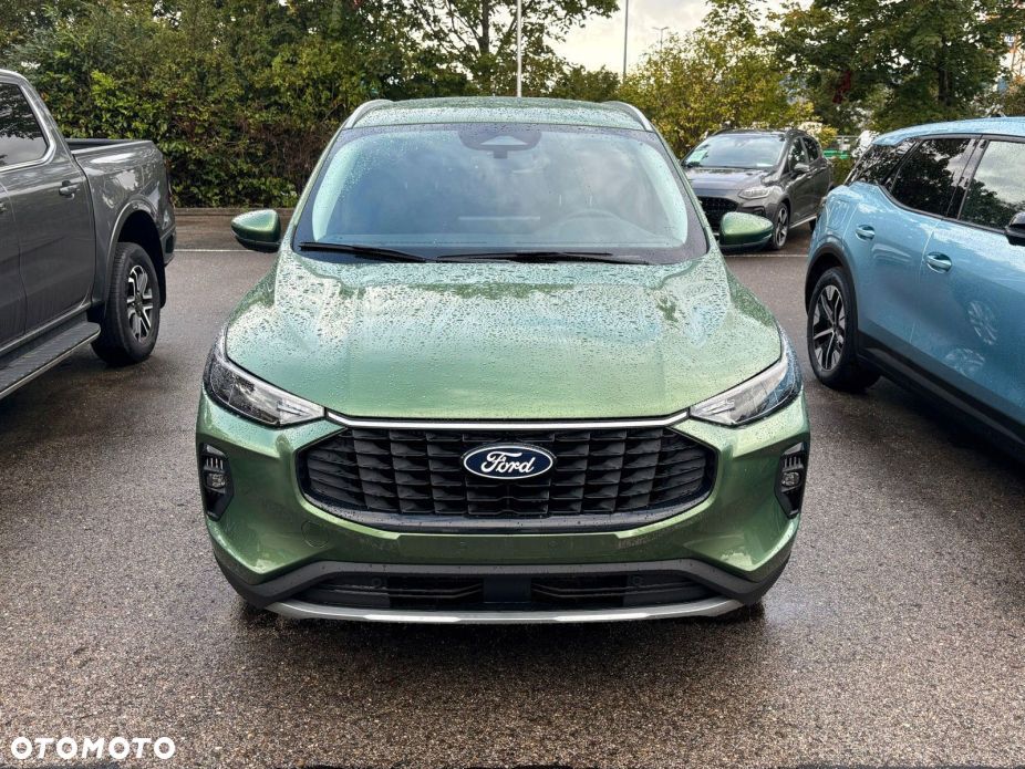 Ford Kuga - 3