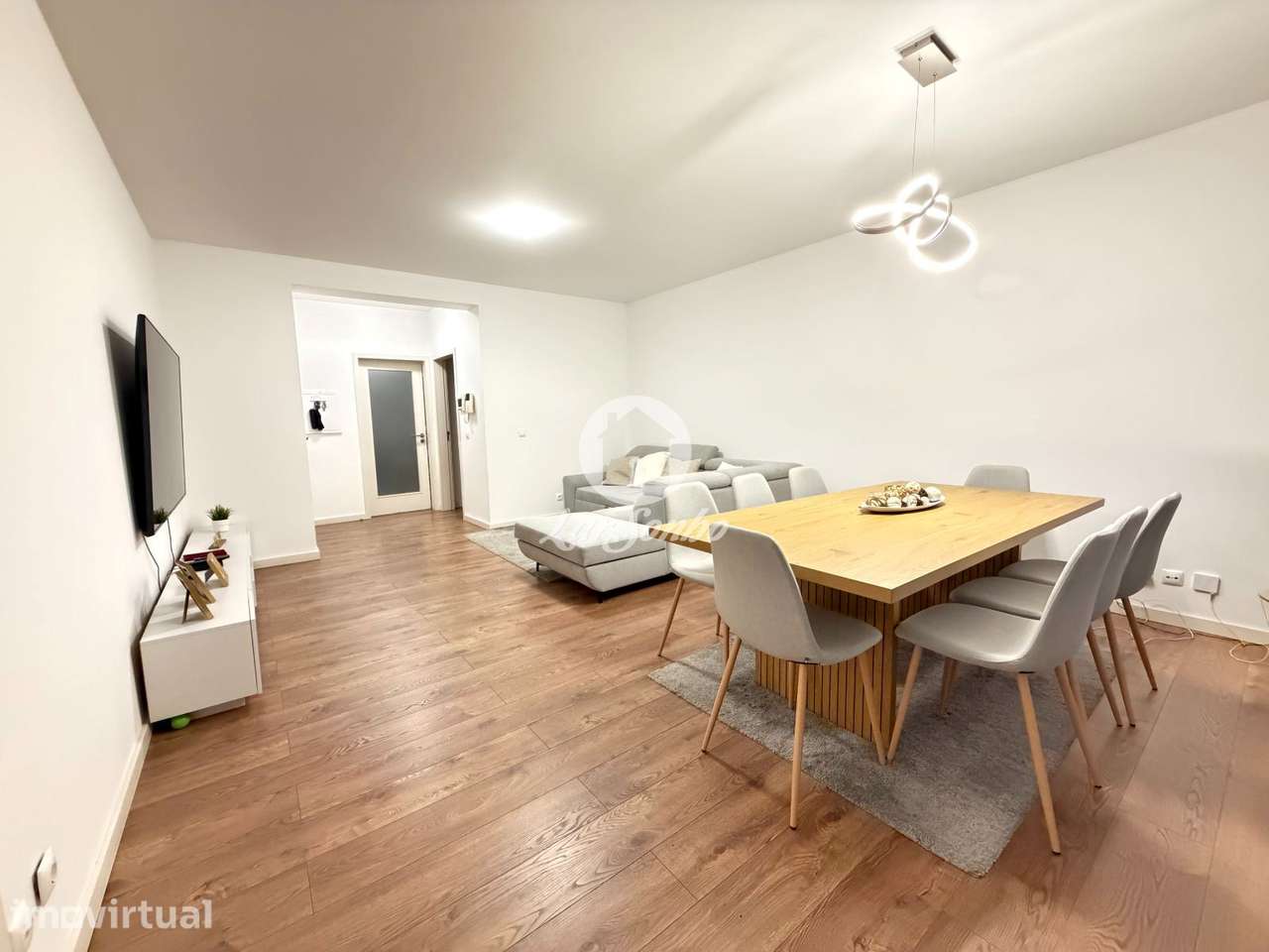T2 com Lugar de Garagem e Terraço a 700m da Praia, Azurara | Vila d... - Grande imagem: 2/16