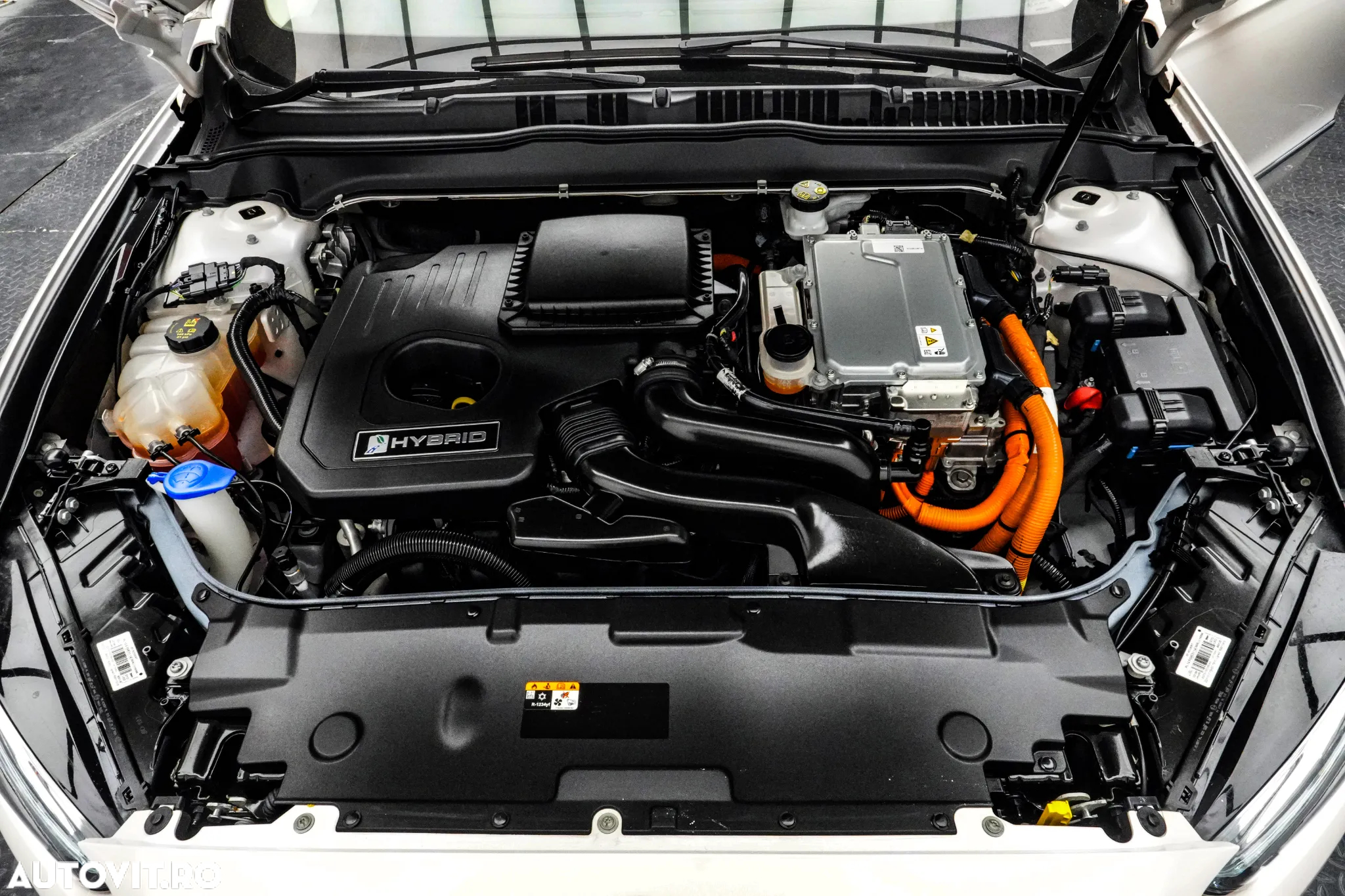 Ford Mondeo Vignale 2.0 Hybrid - 26