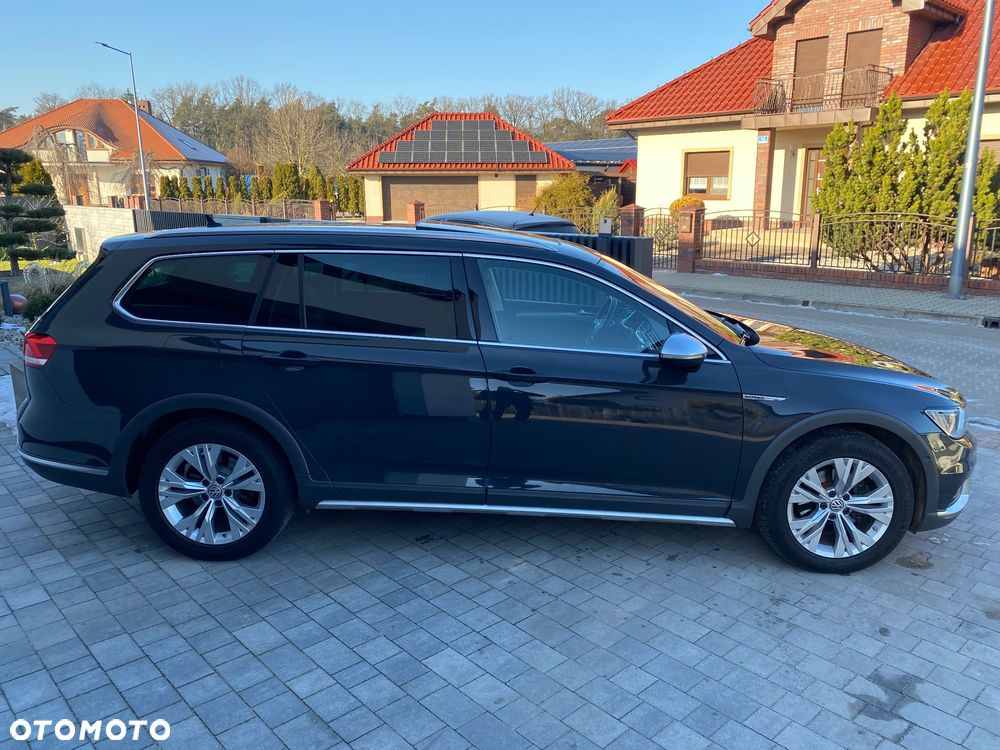 Volkswagen Passat 2.0 TDI SCR (BlueMotion Tech) 4Mot DSG Comfortline - 5