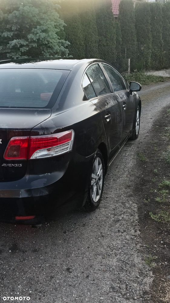Toyota Avensis 2.0 D-4D Sol - 5