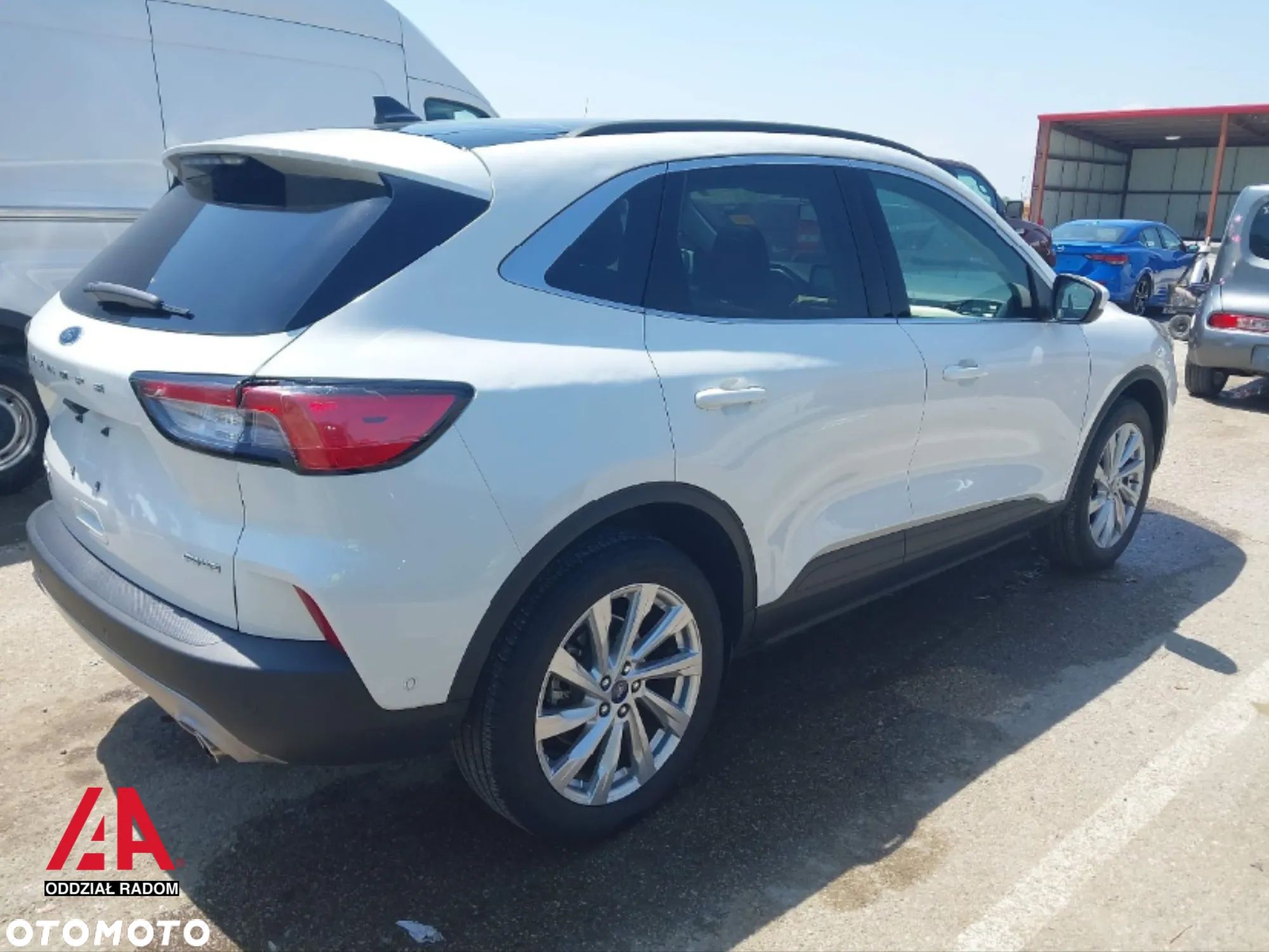 Ford Escape 2.0 EcoBoost AWD Titanium - 4