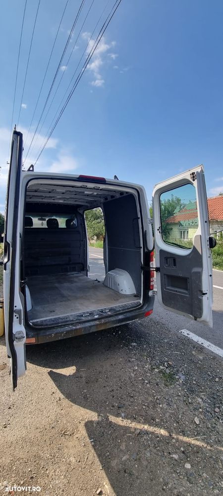 Mercedes-Benz Sprinter - 9