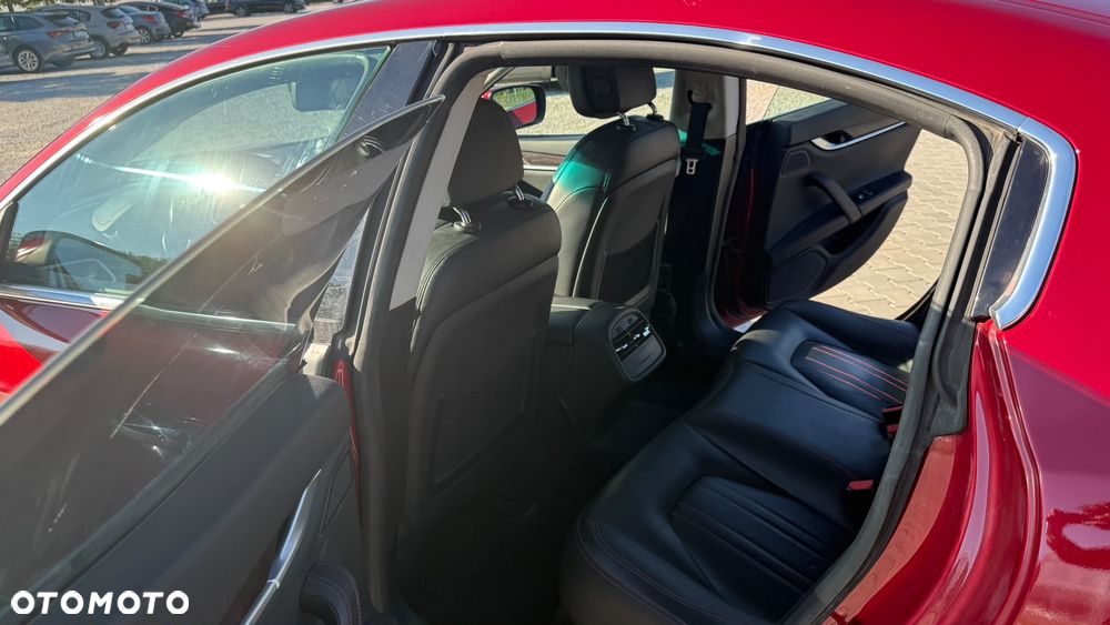 Maserati Ghibli S Q4 - 11