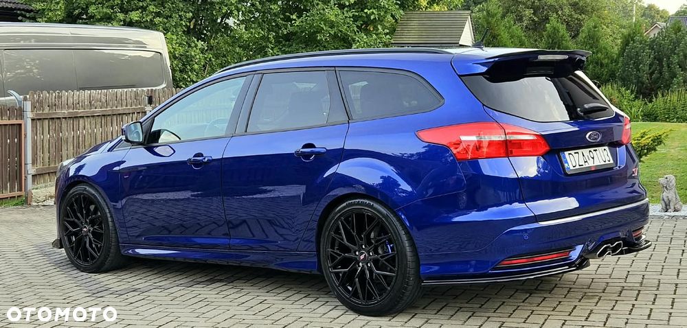 Ford Focus 2.0 EcoBoost ST-2 - 4