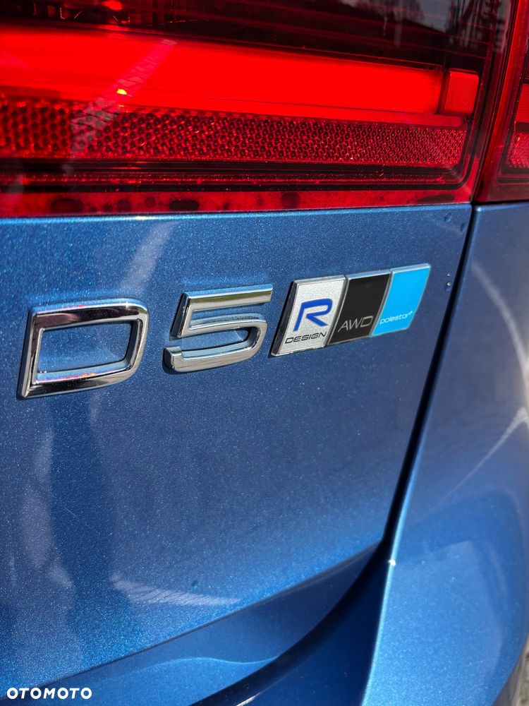 Volvo V90 D5 AWD R-Design - 11