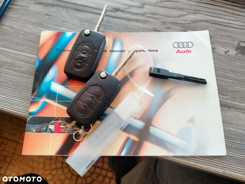 Audi TT Coupé - 40
