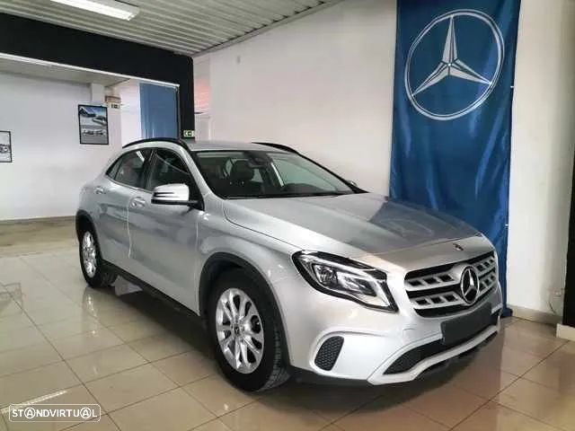 Mercedes-Benz GLA 180 Style Aut. - 1